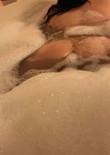 Адель, Г. Орел